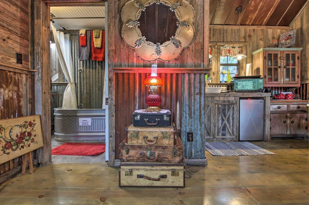 Snuggle Inn Wimberley Cabin With Fire Pit And Deck Esterno foto